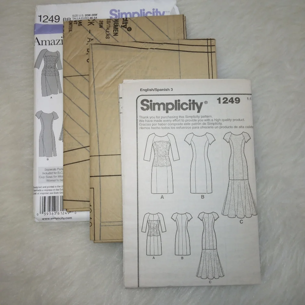 SIMPLICITY 1249 Sz 20W-28W Amazing Fit Princess Seam Dress In 3 Variations